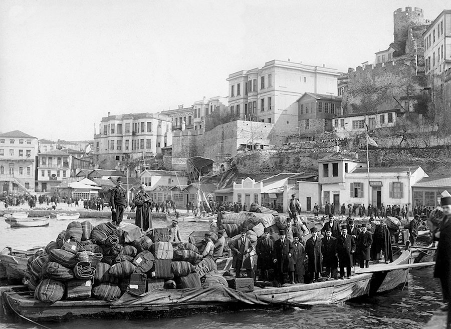 Turkse moslims vertrekken van Griekenland naar Turkije