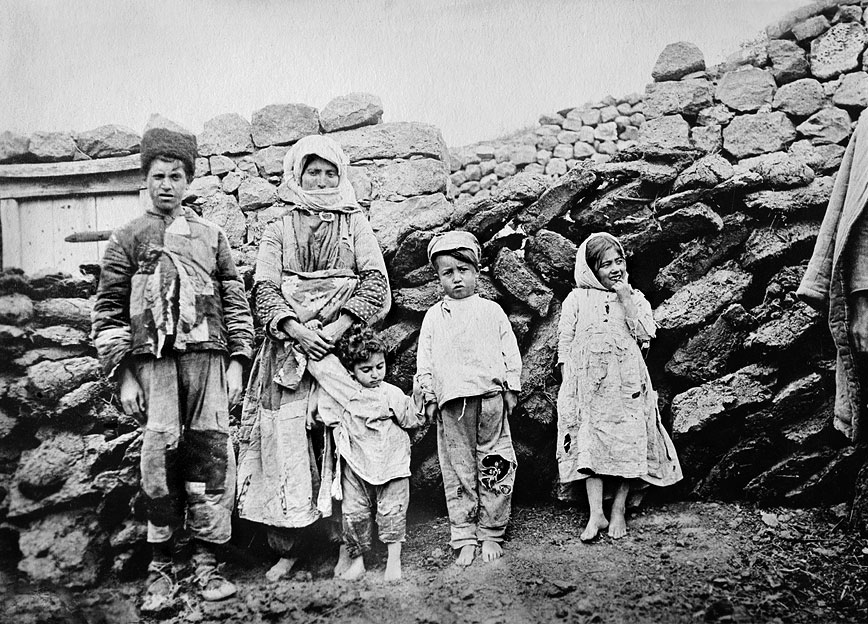 Armeense familie in de Kaukasus