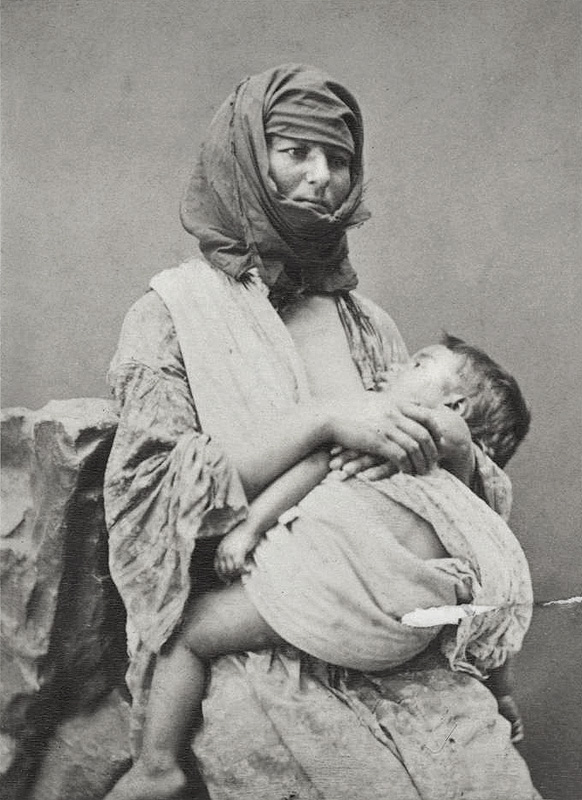 Bursa, 1900: Armeense weduwe met haar kind